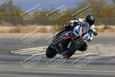 media/Mar-13-2022-SoCal Trackdays (Sun) [[112cf61d7e]]/Turn 2 (130pm)/